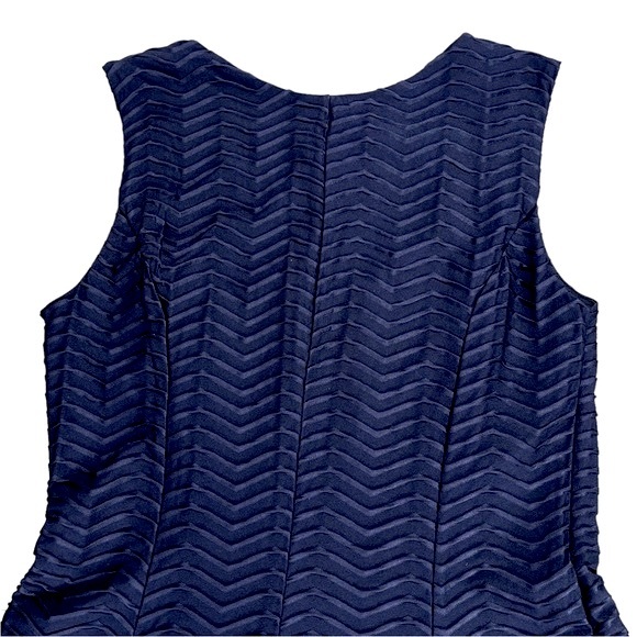 Enfocus Studio size 10 navy blue sleeveless mini dress with cutouts around chest - Picture 5 of 9